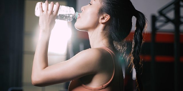 Bottled Or Filtered Water: Which Is Best For Your Health?