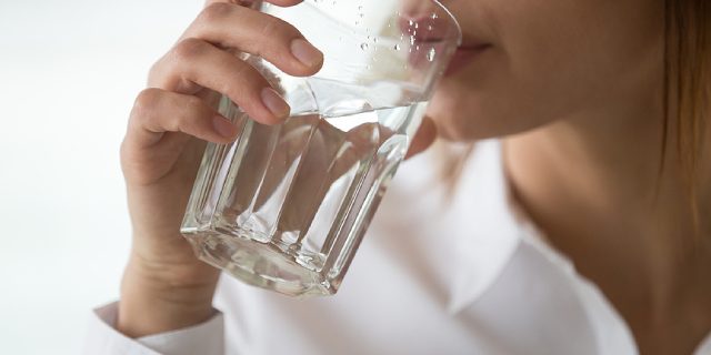 Staying Hydrated Without Overdrinking: The Right Balance